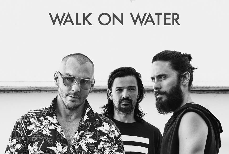 Thirty Seconds To Mars - Walk On Water tekst, Thirty Seconds To Mars - Walk On Water (Official Music Video), thirty seconds to mars walk on water